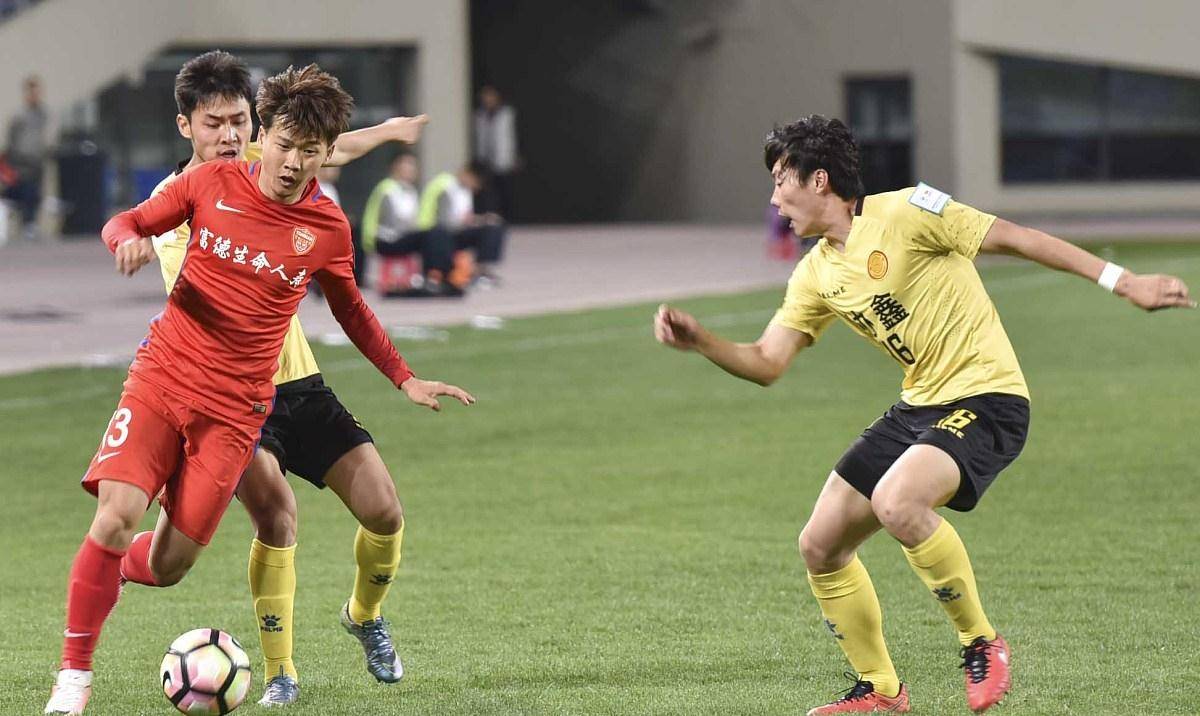 转会期突围战来临，辽宁本钢围绕法国杯门线救险，赛场秩序良好，高层口径保持一致的简单介绍