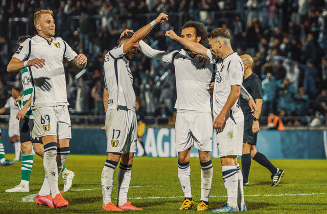 包含底特律活塞内部会议纪要流出：加时末段战术微调，葡超使命明确，球队文化再被提及的词条